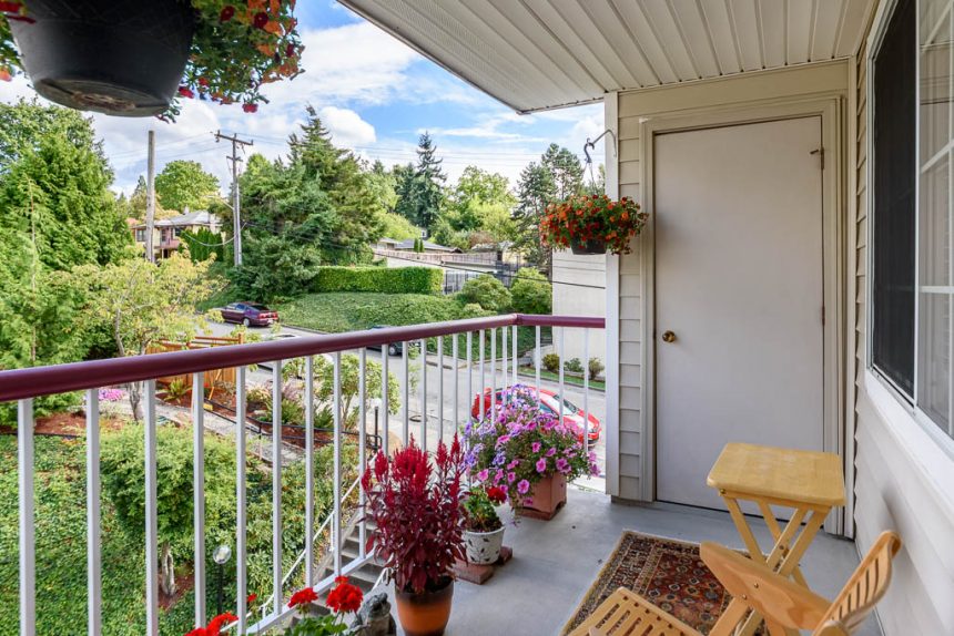 Seattle Maple Leaf Condo Seattle Real Estate Gerhard Ade